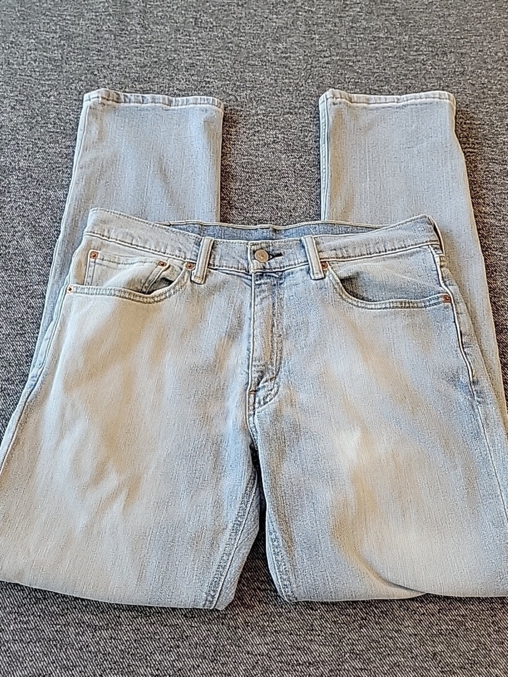 Levis 541 Jeans Men's 32x34 Blue Athletic Taper Fit Stretch Denim Light Wash